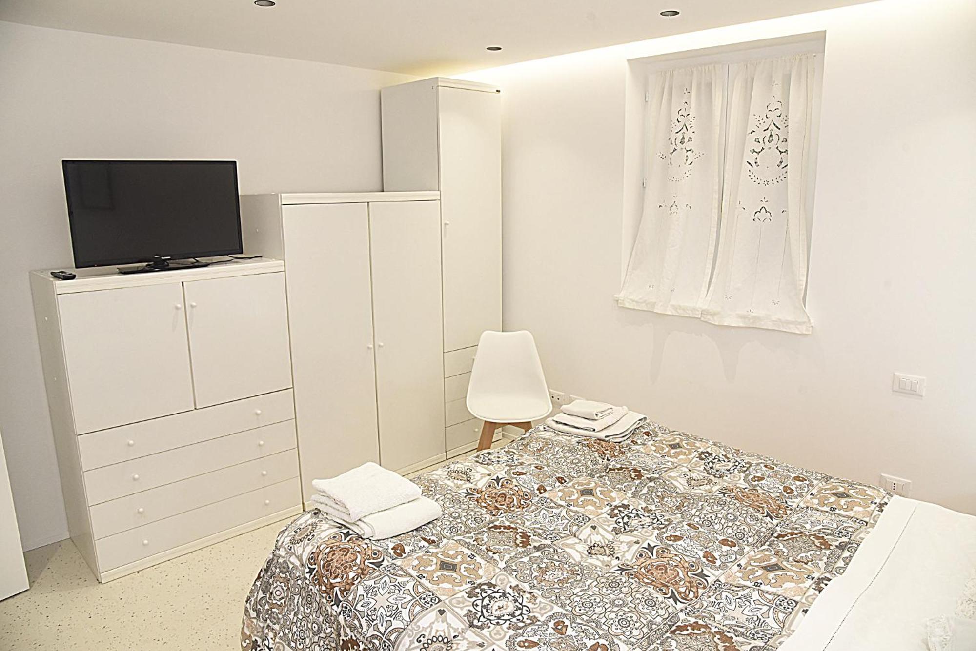Borgo Santa Lucia Apartment With Private Parking & Garden 구비오 외부 사진